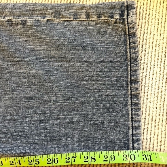 Chico’s Platinum High Rise Bootcut denim jeans straight leg High Rise  size 2.5 - Picture 14 of 14
